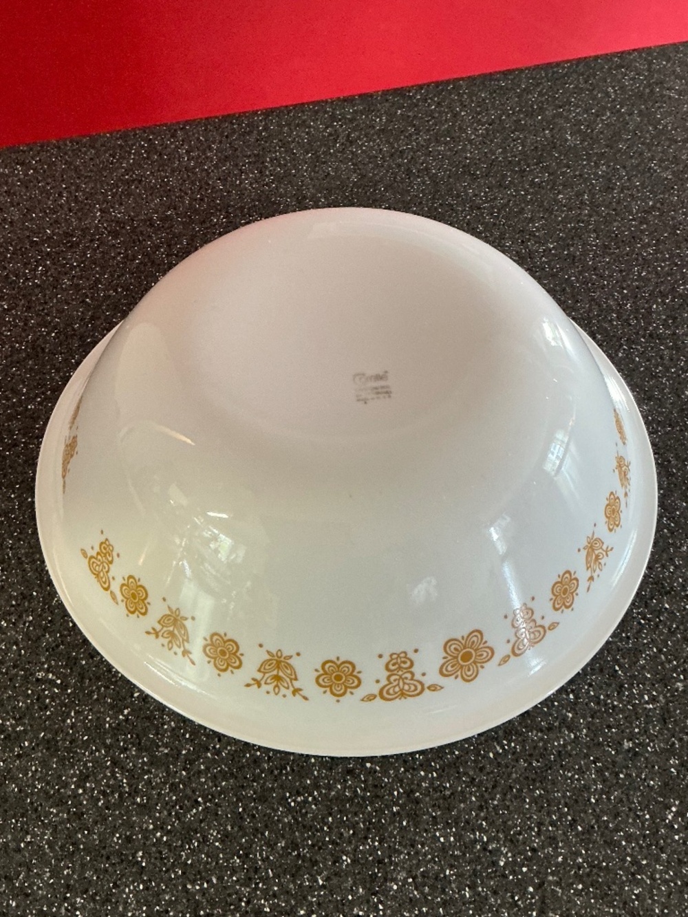 Vintage Corelle Butterfly Gold Serving Bowl Large 10.25” Retired Corning Glass - Picture 8 of 14